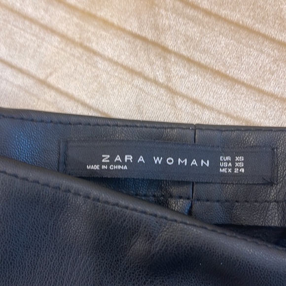 Zara faux leather skirt - Picture 5 of 5